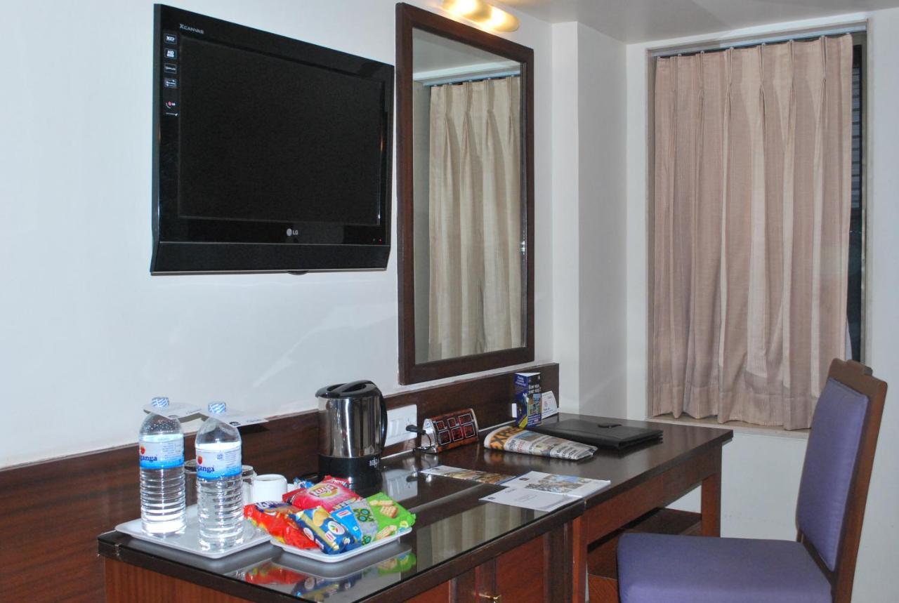 Hotel Abigail Regency Shirdi Luaran gambar
