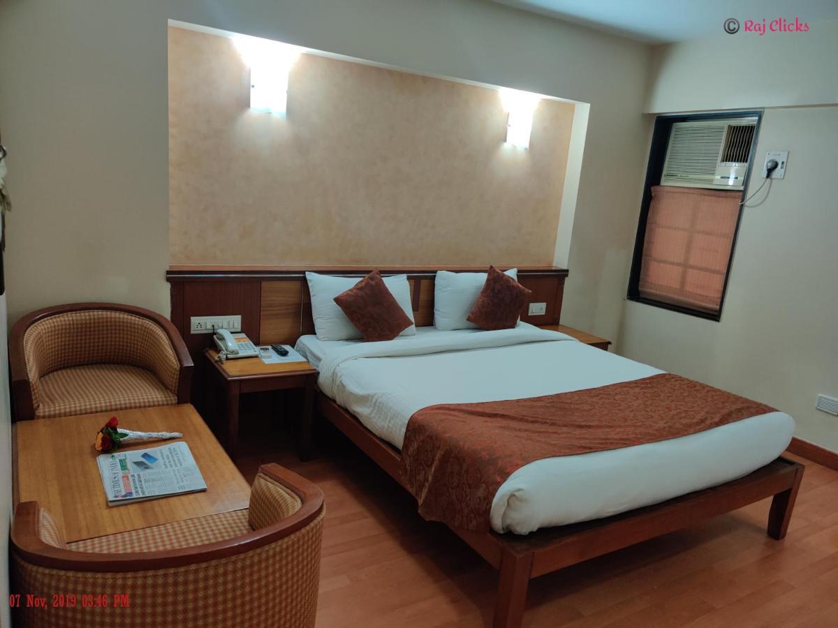 Hotel Abigail Regency Shirdi Luaran gambar