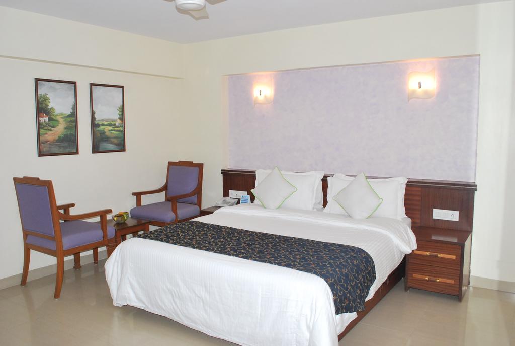 Hotel Abigail Regency Shirdi Luaran gambar