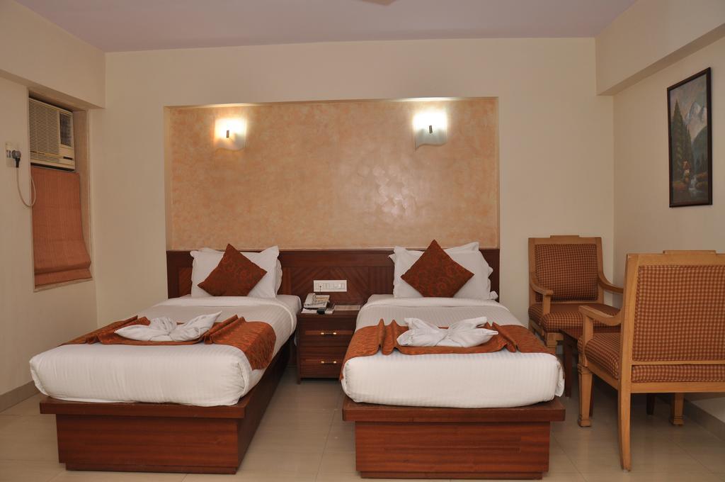Hotel Abigail Regency Shirdi Luaran gambar